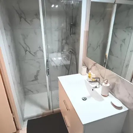 Apartment Gaby Centre Gare