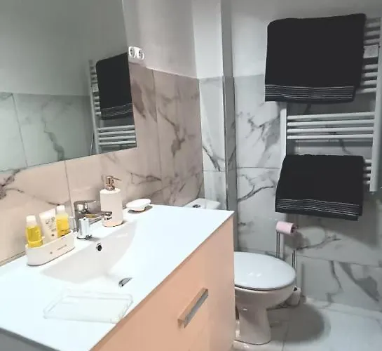 Gaby Centre Gare * Menton